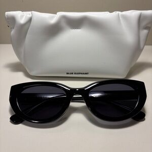 Blue Elephant Black Fanny Sunglass